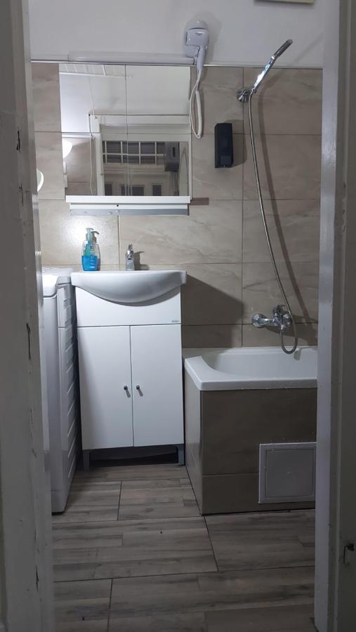 בודפשט Gecko Centrum Studio Apartman מראה חיצוני תמונה