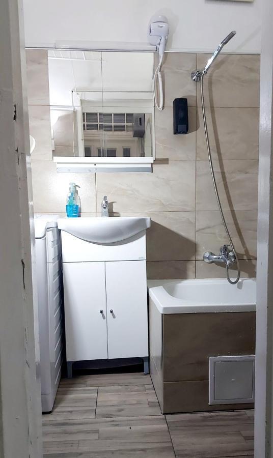 בודפשט Gecko Centrum Studio Apartman מראה חיצוני תמונה